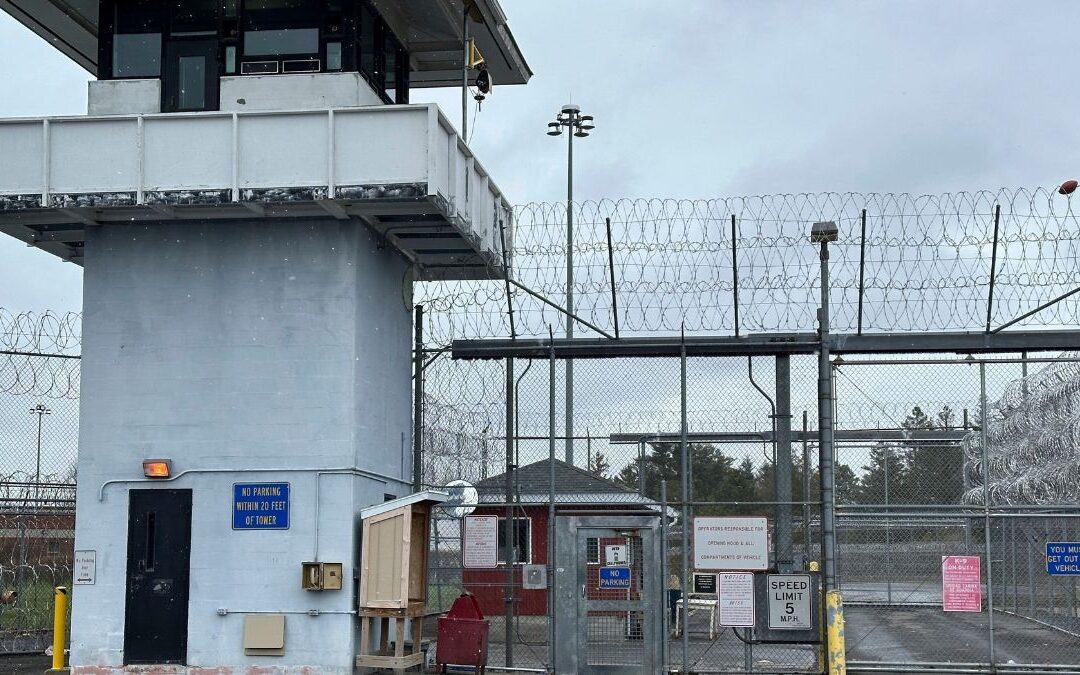 Guardia de Prisión Hallado Culpable por Violenta Muerte de Recluso