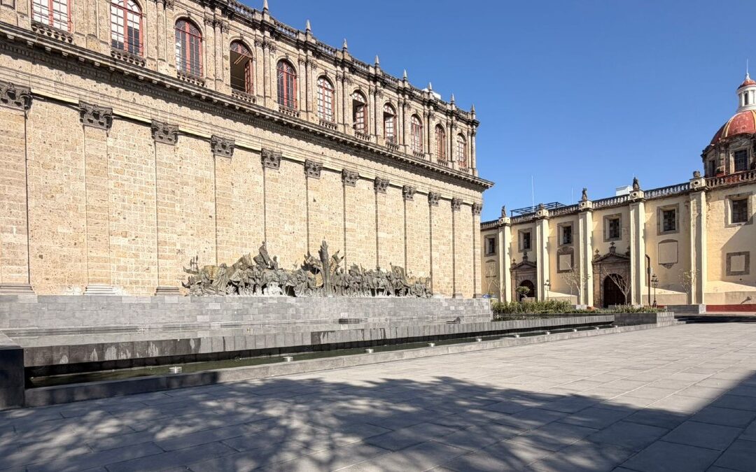 Plaza Fundadores en Guadalajara: Detalles Finales de su Espléndida Renovación