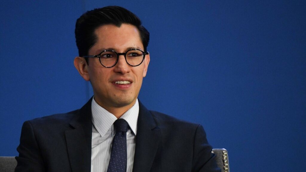 Roberto Velasco: Nuevo Secretario De Relaciones Exteriores Y Su Impactante Trayectoria - Noticias Notivalle Roberto Velasco: Nuevo Secretario De Relaciones Exteriores Y Su Impactante Trayectoria