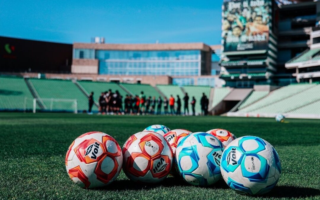 Santos Laguna Intensifica Entrenamientos en el Estadio Corona para Enfrentar a América