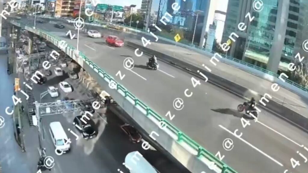 Persecución Dramática En El Periférico Sur Tras El Robo De Un Millón De Pesos