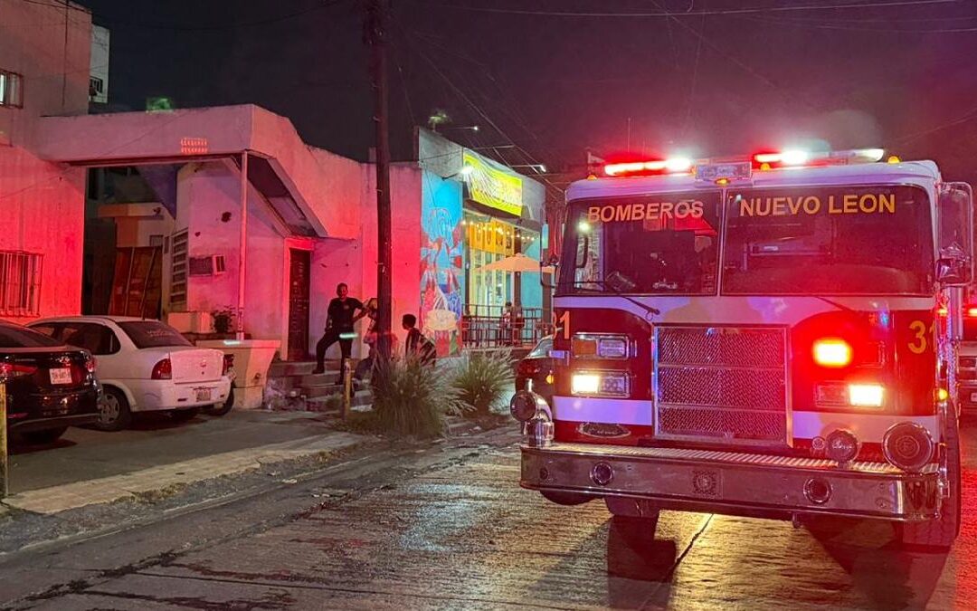 Impactante Incendio en Monterrey Desaloja a Más de 30 Personas