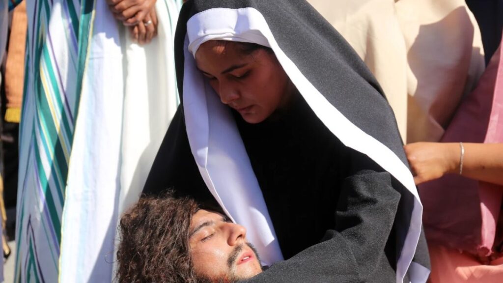Experiencia Espiritual En Torreón: Viacrucis En El Cristo De Las Noas Este Viernes Santo