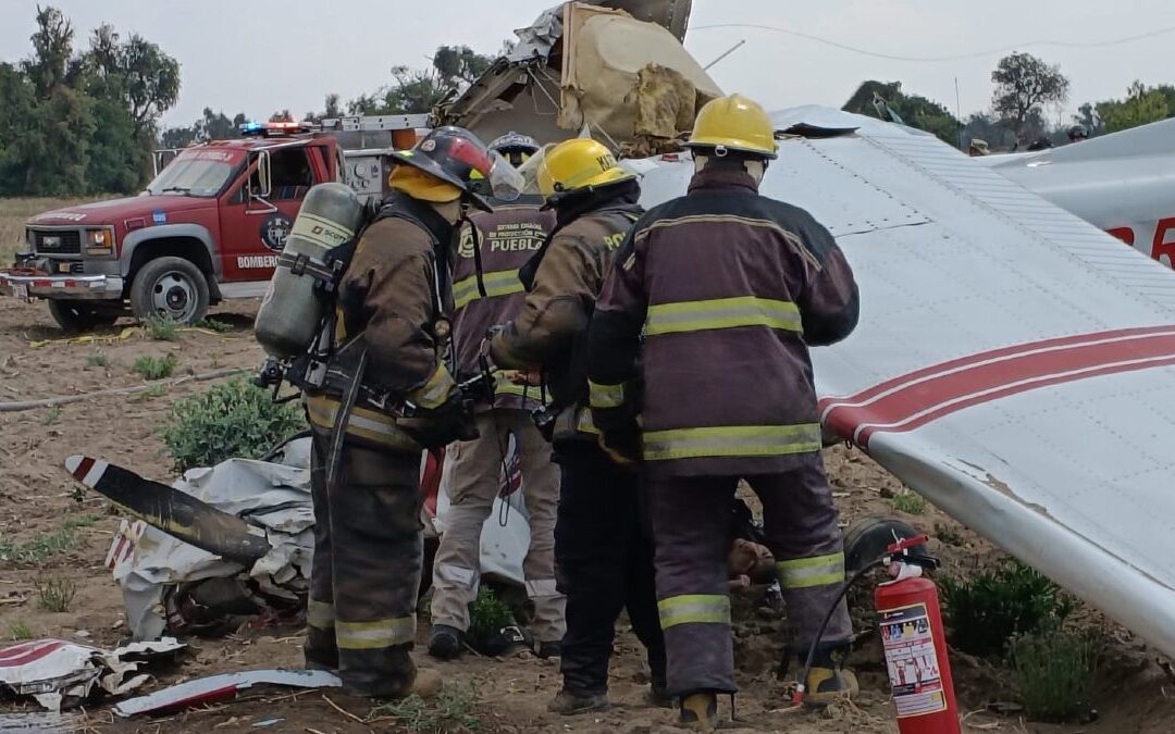Accidente Aéreo en Puebla: Identifican Especialistas en Aviación a Bordo