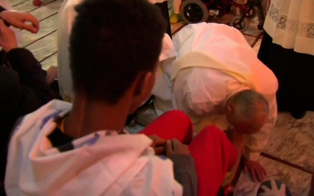 COMUNIDAD VIVE EL JUEVES SANTO CON LLAMADO A LA HUMILDAD Y EL SERVICIO