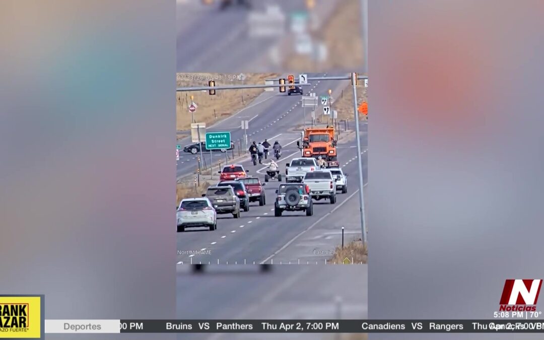 Tráfico Peligroso en Aurora: Motociclistas Desatan el Caos en las Calles