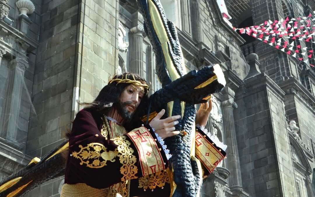 Procesión de Viernes Santo 2026: Calles Cerradas en el Centro Histórico de Puebla
