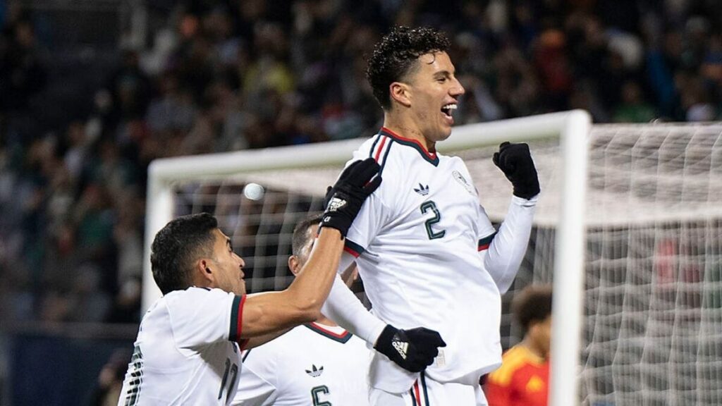 Viva México: Celebración Del Día De La Independencia