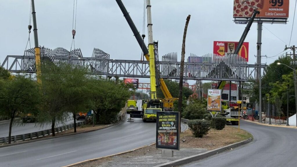 Instalación Del Puente Peatonal Causa Congestión Vehicular En Guadalupe, Nuevo León - Noticias Notivalle Instalación Del Puente Peatonal Causa Congestión Vehicular En Guadalupe, Nuevo León
