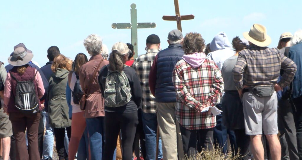 Vía Crucis Reúne A La Comunidad En South Valley De Albuquerque - Noticias Notivalle Vía Crucis Reúne A La Comunidad En South Valley De Albuquerque