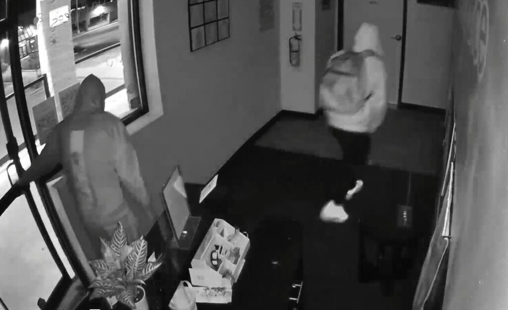 Fraude De Seguros En Boulder: Dueña De Estudio De Baile Enfrenta Cargos Por Robo Falso - Noticias Notivalle Fraude De Seguros En Boulder: Dueña De Estudio De Baile Enfrenta Cargos Por Robo Falso