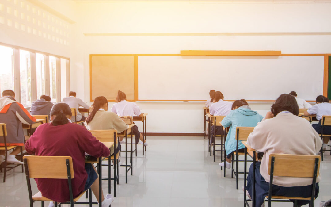 Recorte de Protecciones para Estudiantes Transgénero en Escuelas de California por el Departamento de Educación