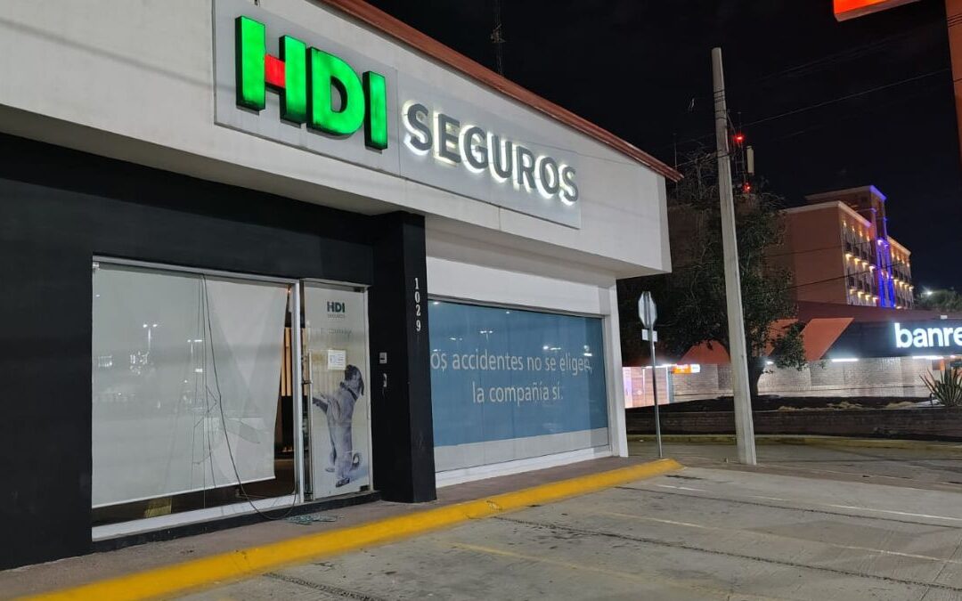Vandalismo en Torreón: Impactantes daños en oficinas de seguros
