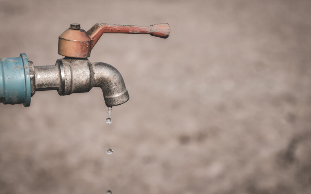 Restricciones de agua en Aurora: Medidas urgentes por la Fase 1 de sequía