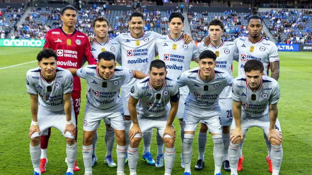 ¿Cómo Puede Cruz Azul Superar Al Lafc En La Champions Cup?