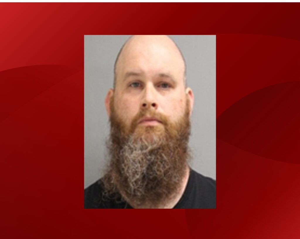 Muerte De Niña En Connecticut: Acusación De Agresión Sexual Contra Padrastro Desata Indignación