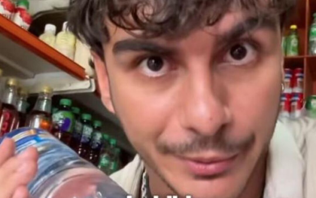 Alerta de Salud: Hombre Hospitalizado por Agua Embotellada Contaminada