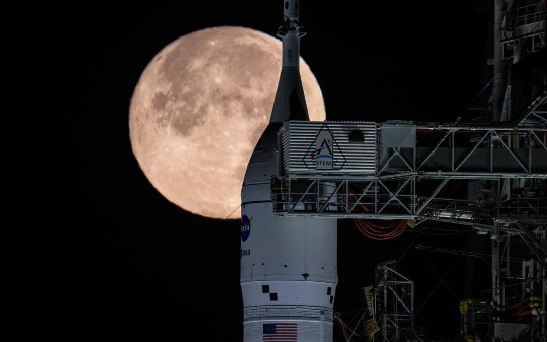 Misión Artemis II: Impactantes Descubrimientos de los Astronautas en la Órbita Lunar