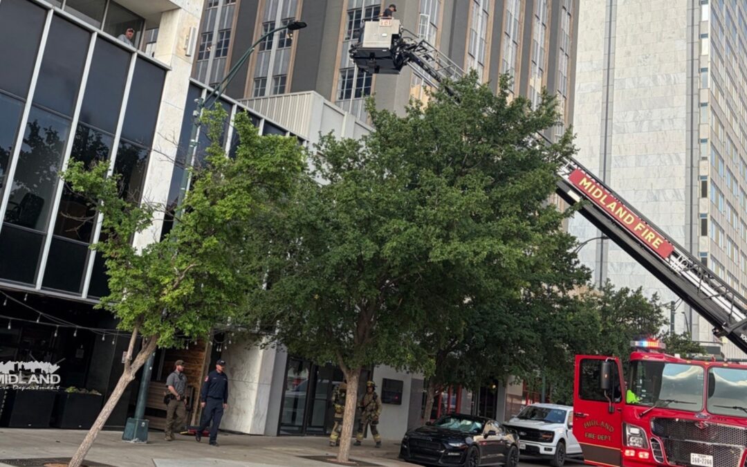 Eficaz Control de Bomberos de Midland Ante Incendio en Restaurante