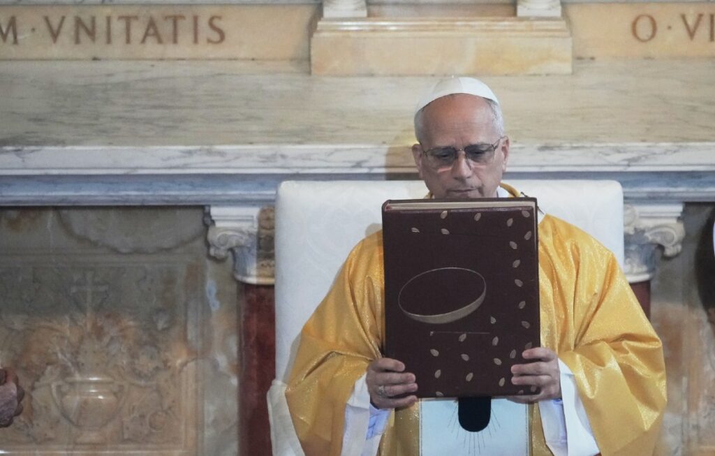 León Xiv Promueve La Paz Pese A Las Críticas De Donald Trump - Noticias Notivalle León Xiv Promueve La Paz Pese A Las Críticas De Donald Trump