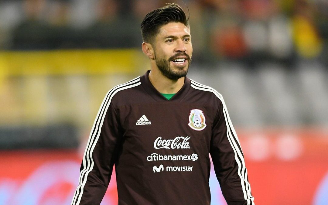 Oribe Peralta Expone los Secretos de las Fiestas de la Selección Mexicana