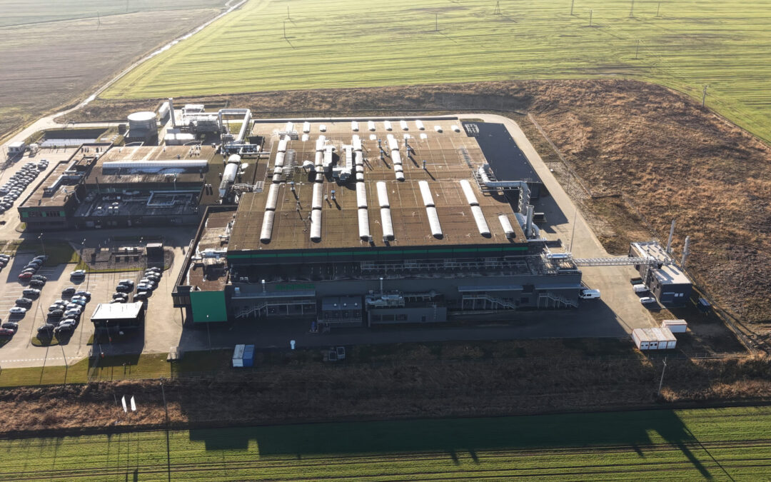 Maine Implementa Prohibición Temporal a Grandes Centros de Datos