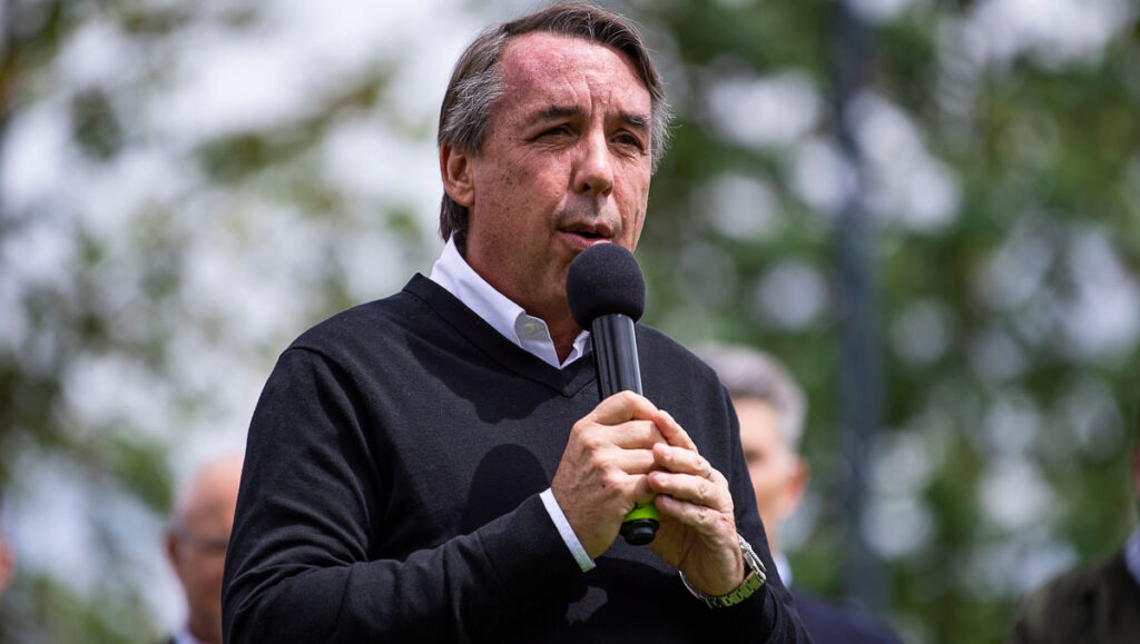 Emilio Azcárraga Exige Respuestas Tras Visita Al Club América Por Eliminación En Concacaf