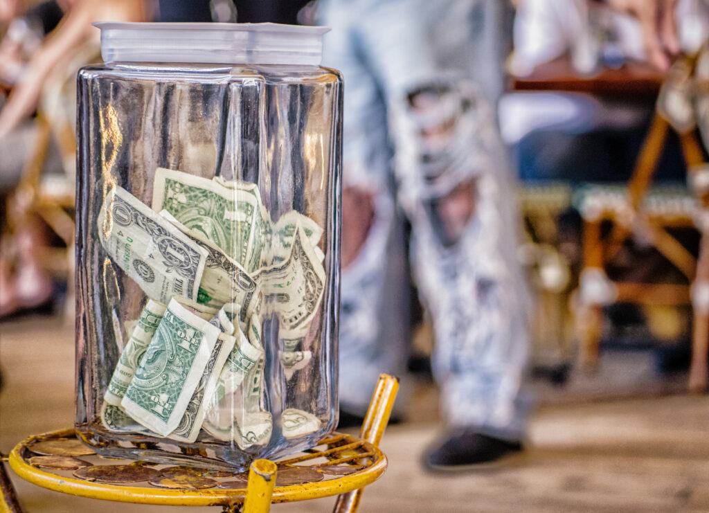 Confusión Del Sistema De Propinas En Colorado Afecta A Restaurantes Y Consumidores - Noticias Notivalle Confusión Del Sistema De Propinas En Colorado Afecta A Restaurantes Y Consumidores