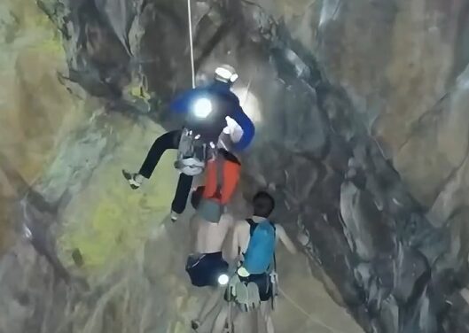 Rescatados Tres Escaladores en Eldorado Canyon Durante la Noche