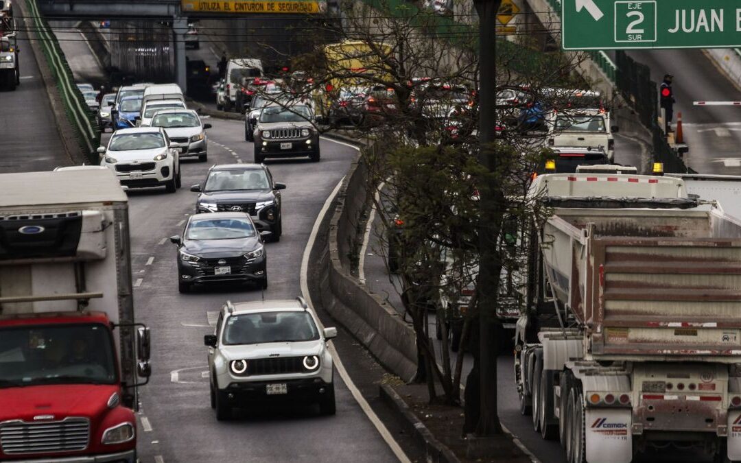 Restricciones Hoy No Circula 2026: Descubre Qué Autos No Circulan el 16 de Abril en CdMx y Edomex