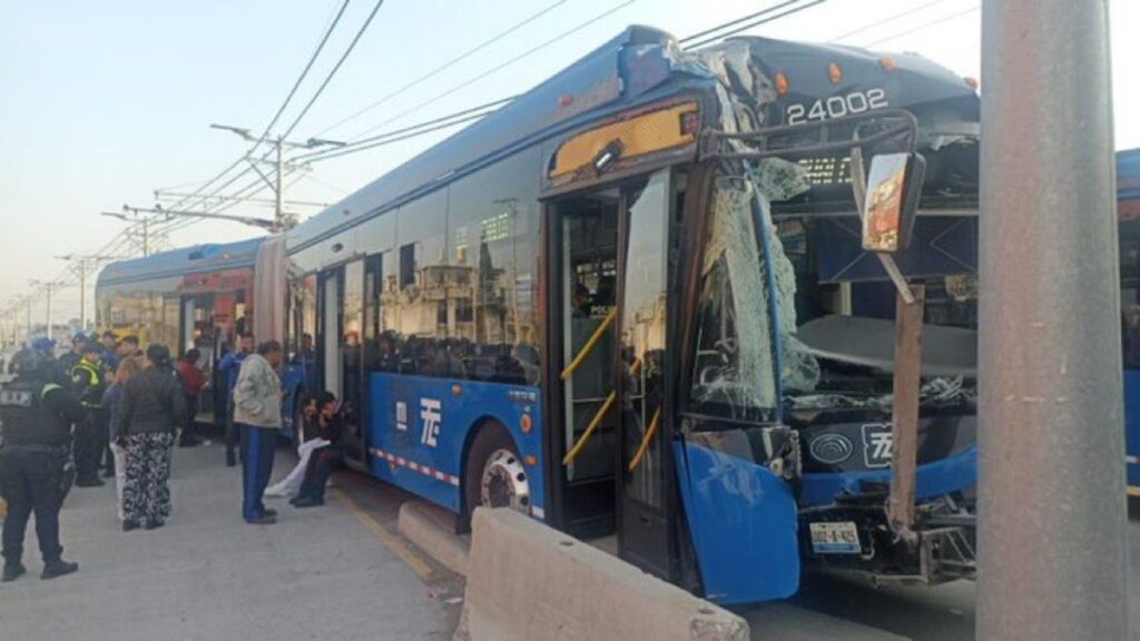 Relatos Impactantes Del Choque De Trolebús En Chalco: Testimonios De Los Lesionados