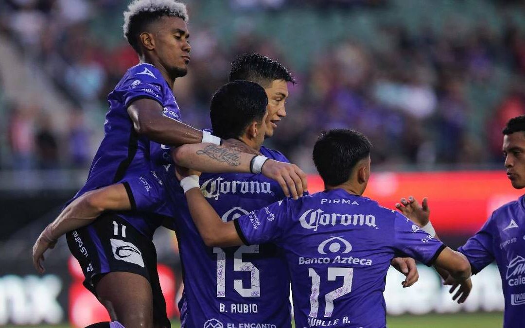 Mazatlán FC y Querétaro FC empatan en emocionante Viernes Botanero