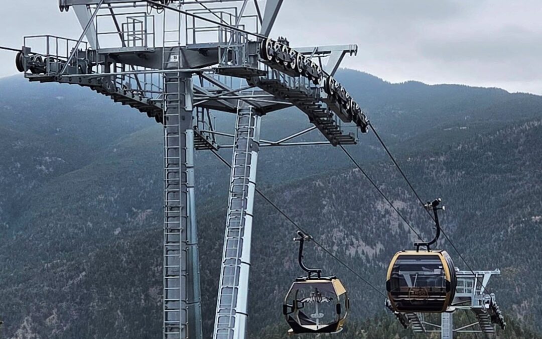 Góndola Panorámica en Idaho Springs: Disfruta de las Impresionantes Vistas de las Montañas Rocosas