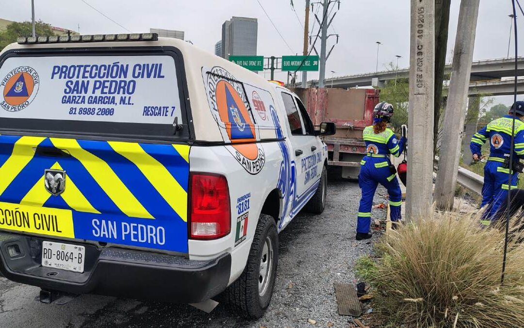 Alarma en Monterrey: Adulto Mayor Hallado Sin Vida en la Autopista a Saltillo