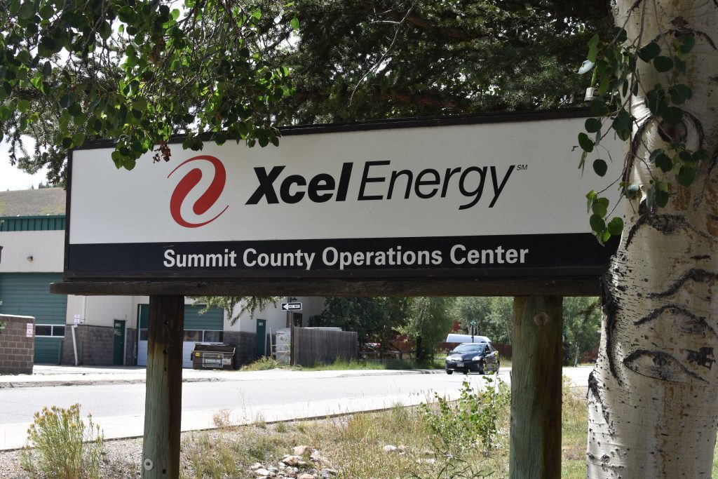 Xcel Energy En Colorado: ¿Clientes Asumirán El Coste De $100 Millones Por Demanda Eléctrica De Verano?