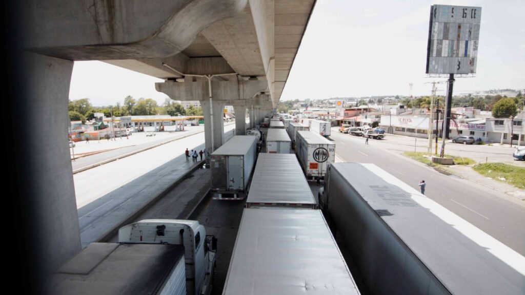 Actualizaciones En Vivo Del Tráfico En La Autopista México-Puebla: Noticias De Cierres Y Choques