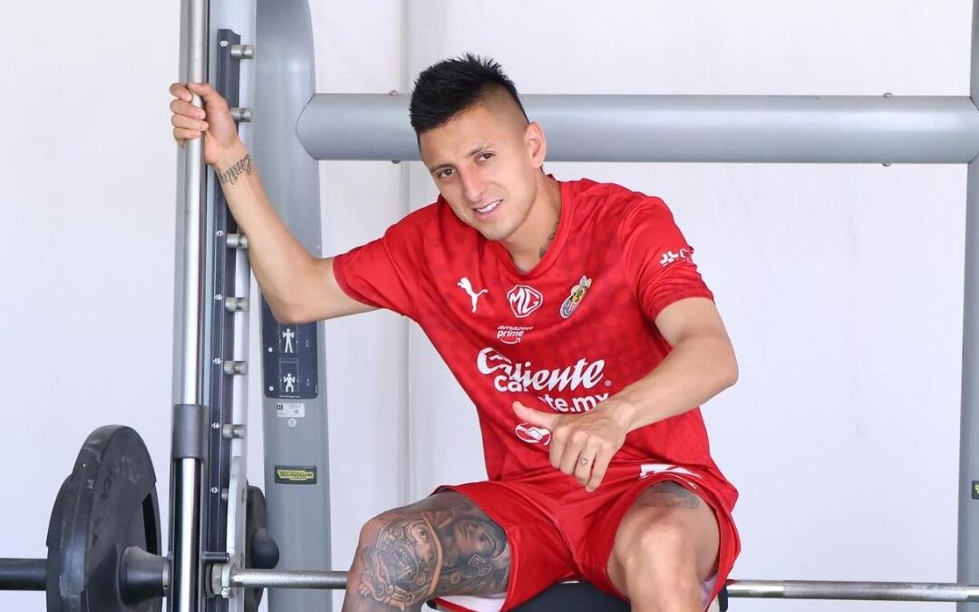 Chivas Busca el Liderato Histórico al Enfrentar a Necaxa