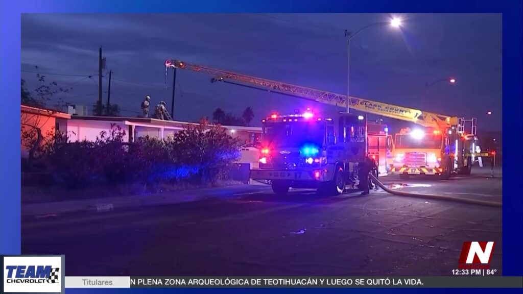 Incendio En Las Vegas: Bomberos Sofocan Rápidamente Las Llamas En Sacks Drive