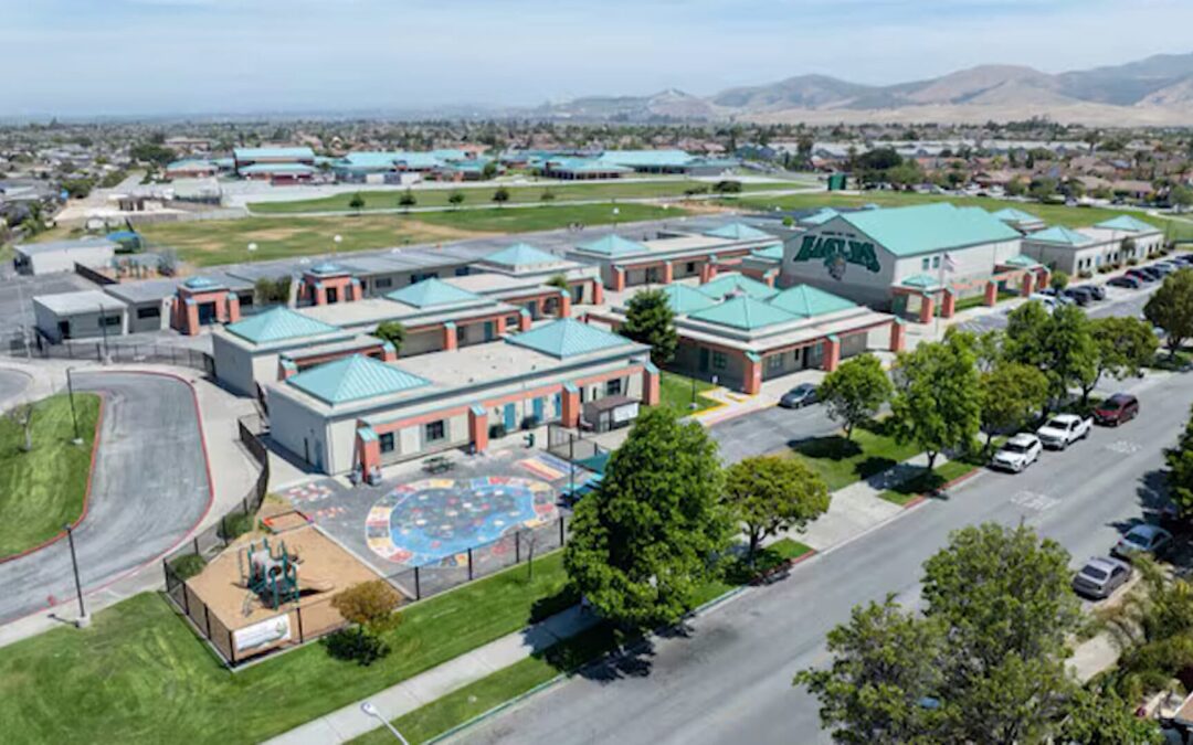 Debate en Salinas: ¿Debería Cambiar de Nombre la Escuela César Chávez?