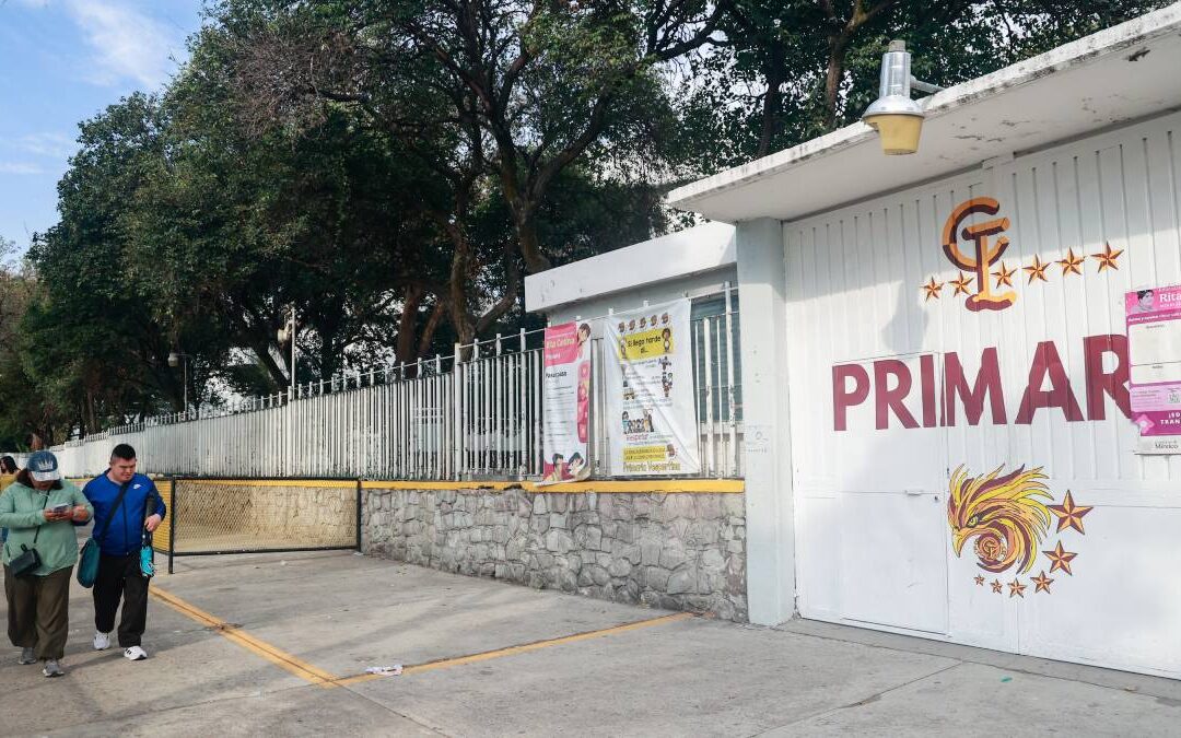 Fortalecen Seguridad en Escuelas de Puebla ante Amenazas de Tiroteo