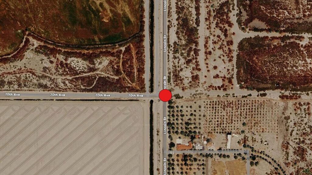 Mecca: Incendio De Vegetación Quema 17 Acres Cerca De Avenue 70 Y Lincoln