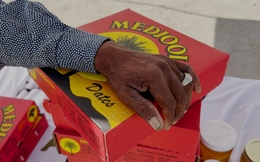 Industria agrícola de California enfrenta tensión por escasez de mano de obra tras operativos migratorios, según reporte