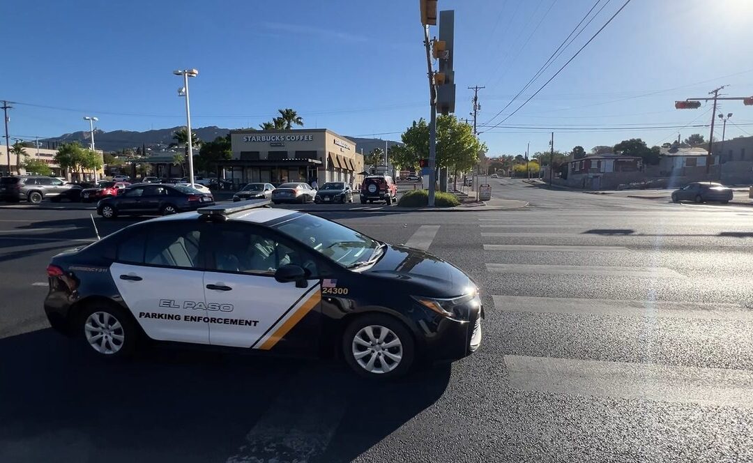 La Policía De El Paso Investiga Accidente Automovilístico En North Mesa