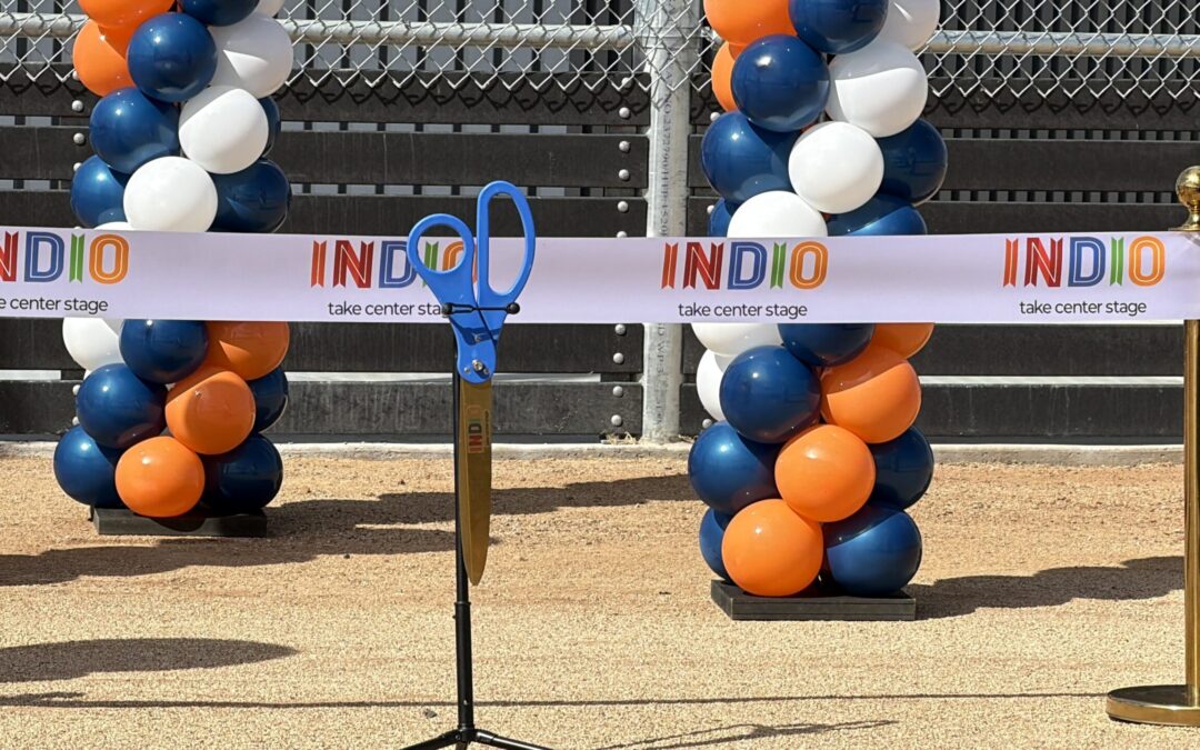 Indio inaugura parque deportivo