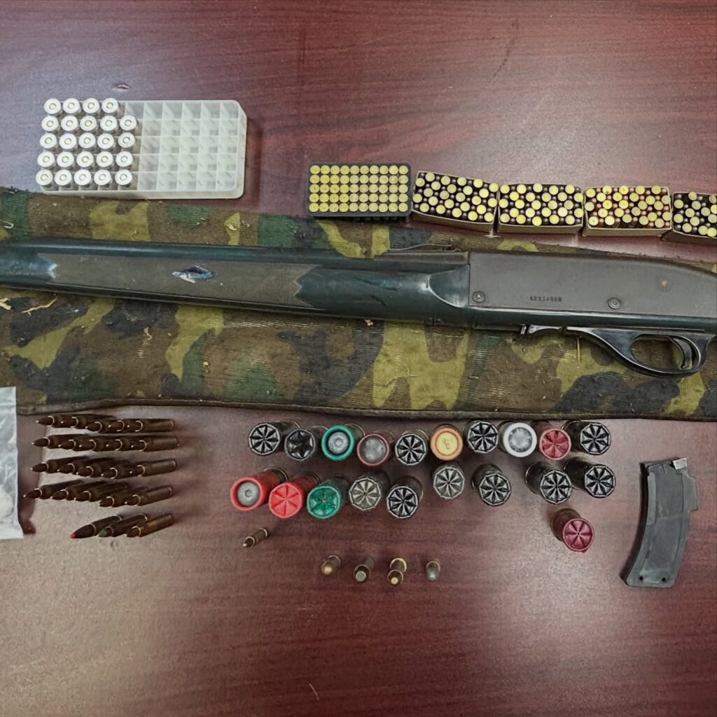 Desert Hot Springs, Ca: Arrestan A Hombre Acusado De Robar Generador De $20,000 Y Múltiples Objetos; Aseguran Vehículos Y Arma