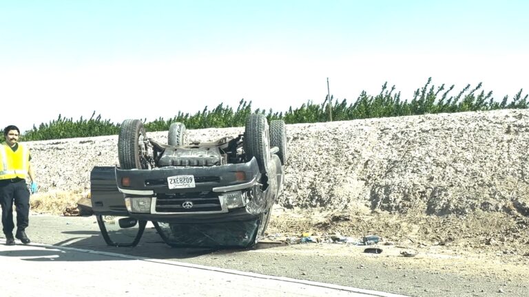 Alerta en Oasis: Cuerpos de emergencia responden a grave accidente vehicular en la Carretera 86